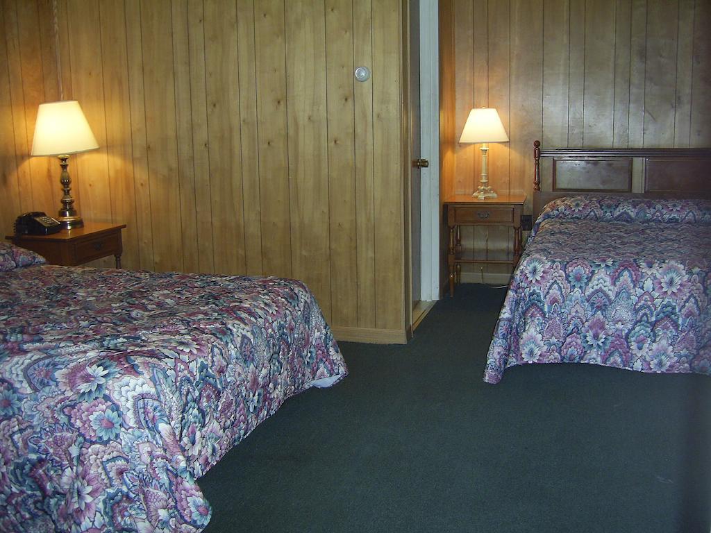 Cedar Grove Motel Altoona Exterior foto