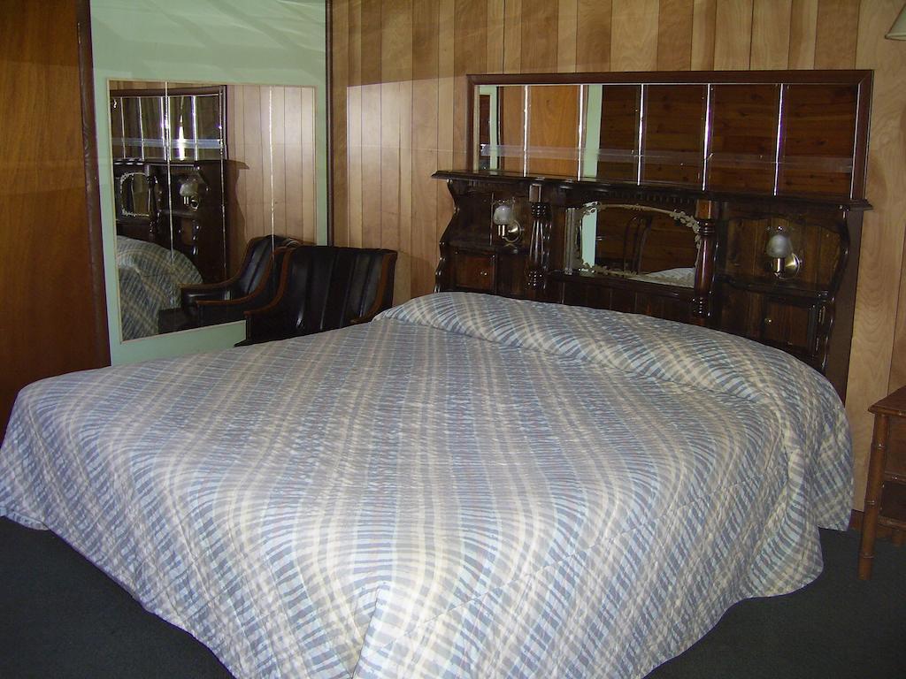 Cedar Grove Motel Altoona Zimmer foto